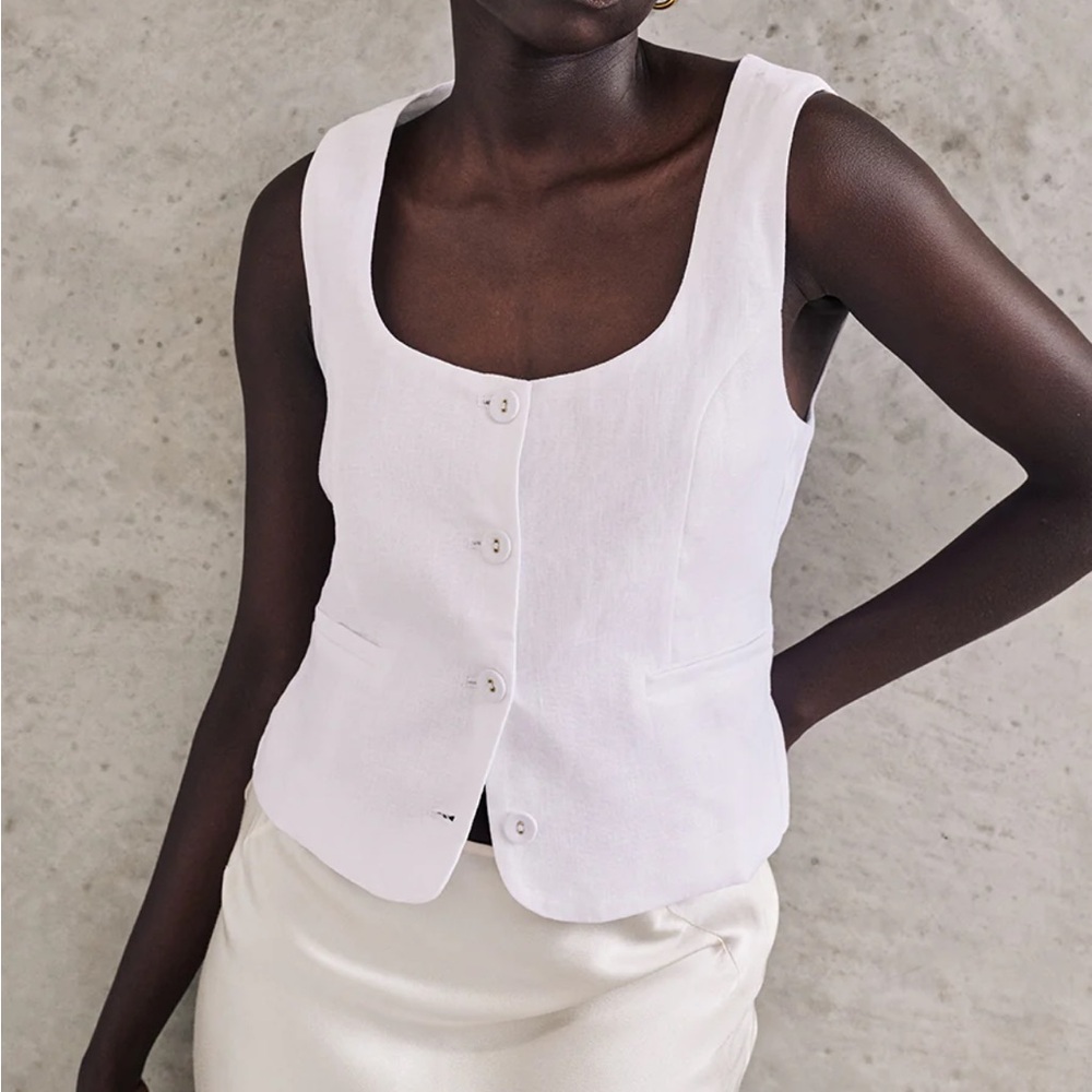 DISSH OSCAR WHITE SCOOP NECK LINEN VEST-small